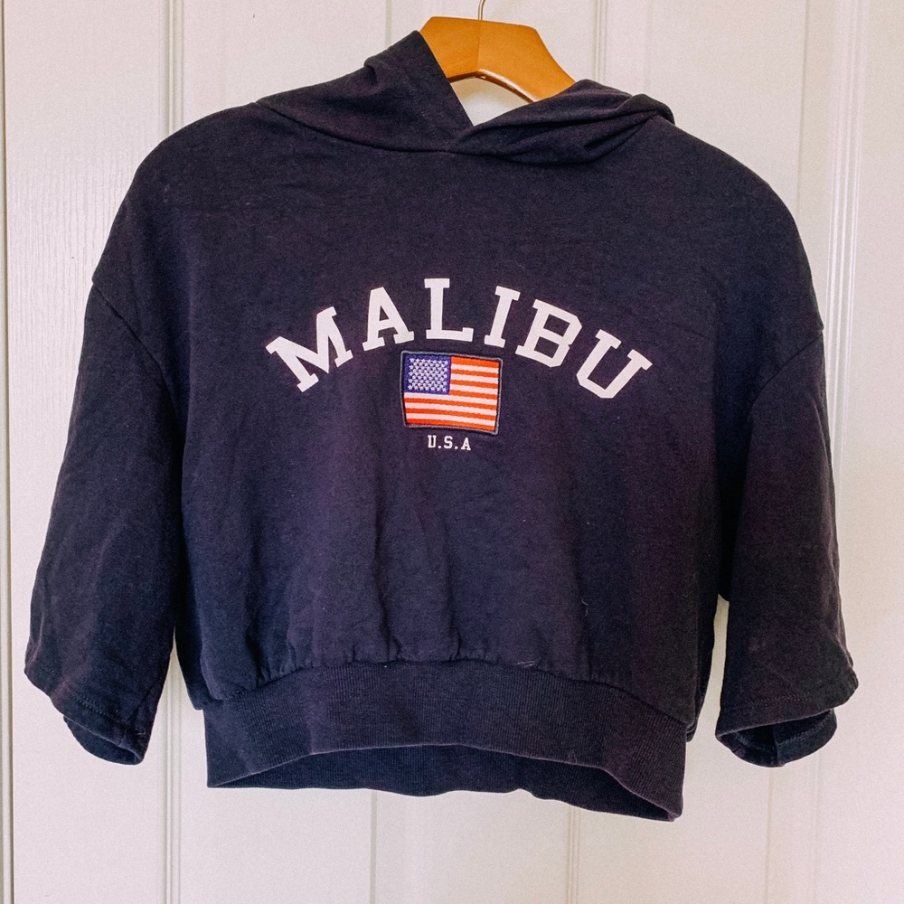 H&M Short sleeve navy blue Malibu hoodie
